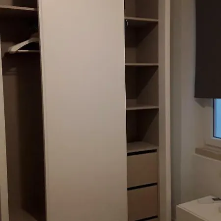 Shades Of Grey - Apartment *