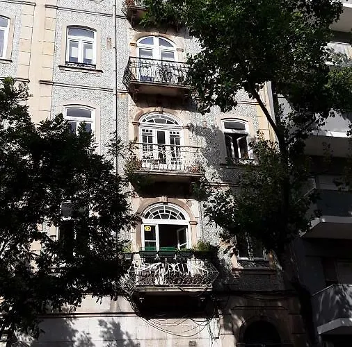 Shades Of Grey - Apartment